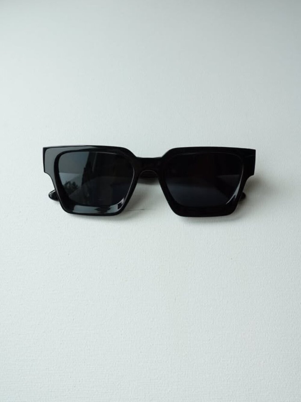 NEW Sunglasses - Style 2 NWOT